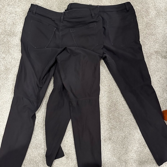 Lululemon ABC Pants - Men’s Size 30 (x2) - Picture 4 of 4